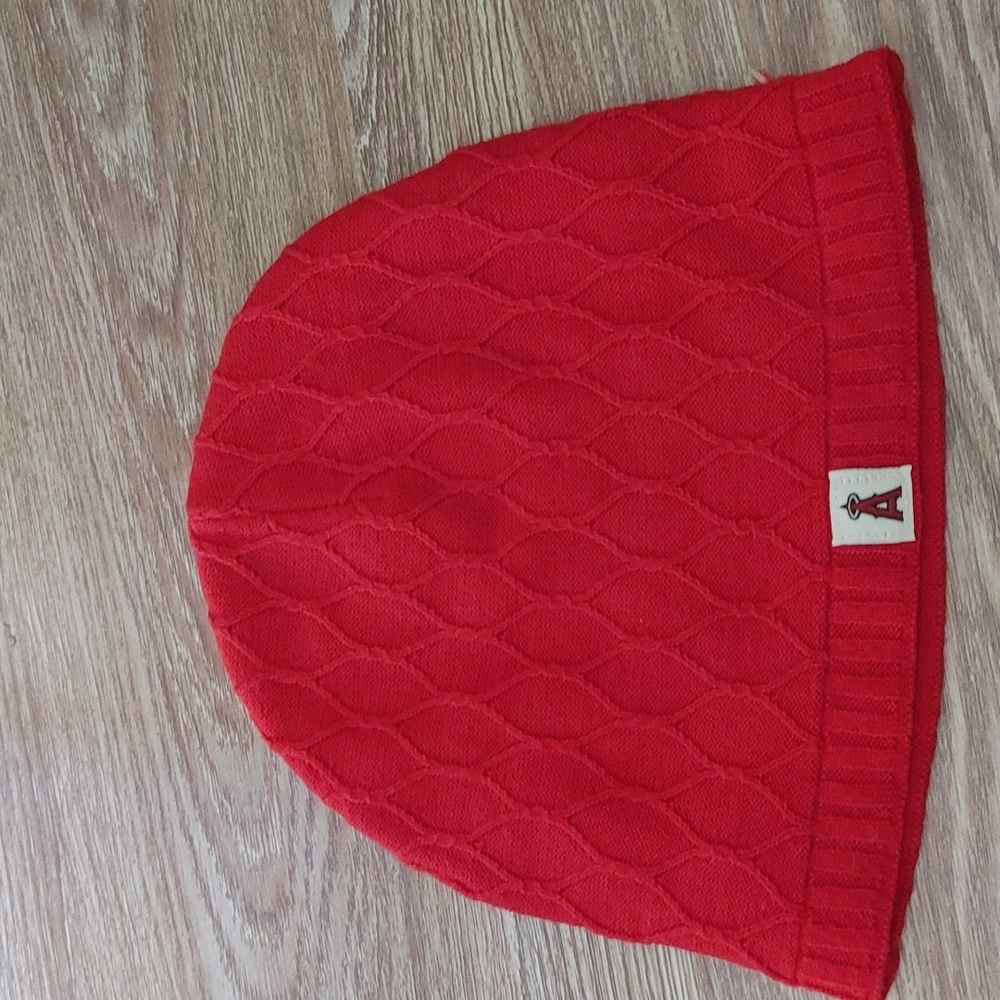 Angels beanie
